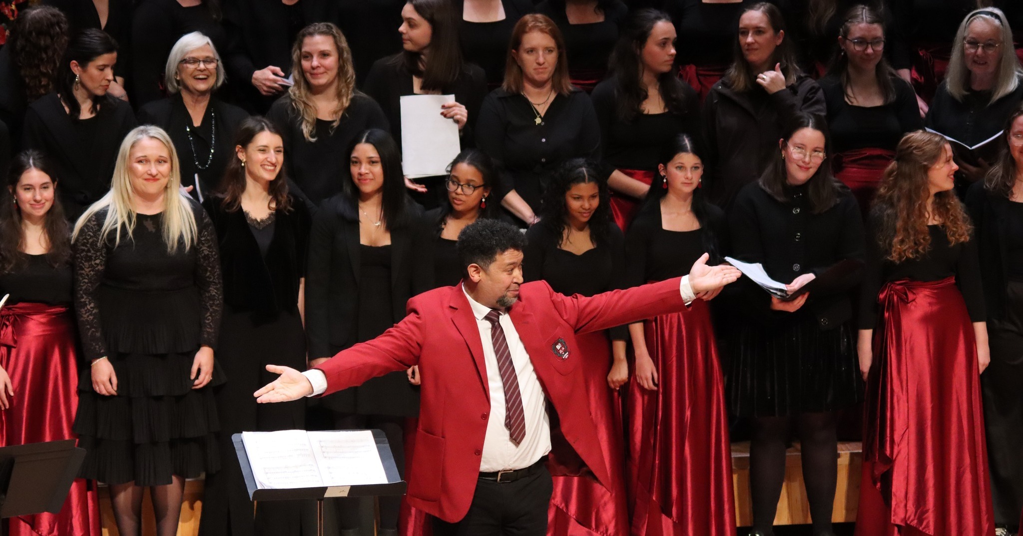 Chester Meyer choir conductor Cape Town leading ensemble